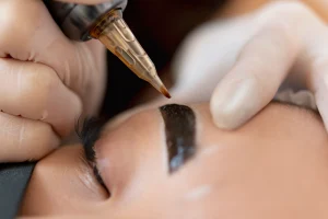 بهترین رنگ تاتو ابرو